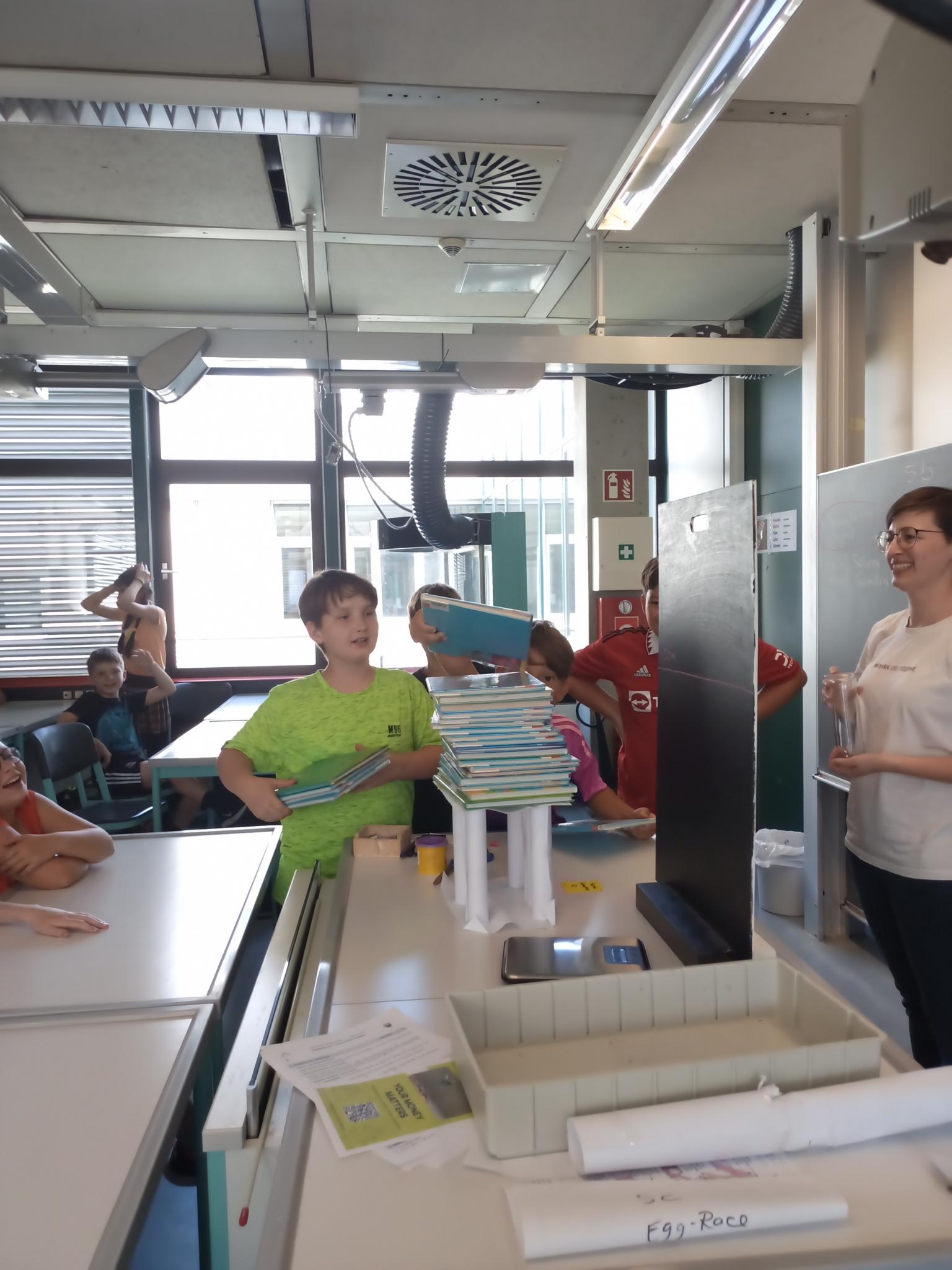 Egg Race mit Probeturm 2024
